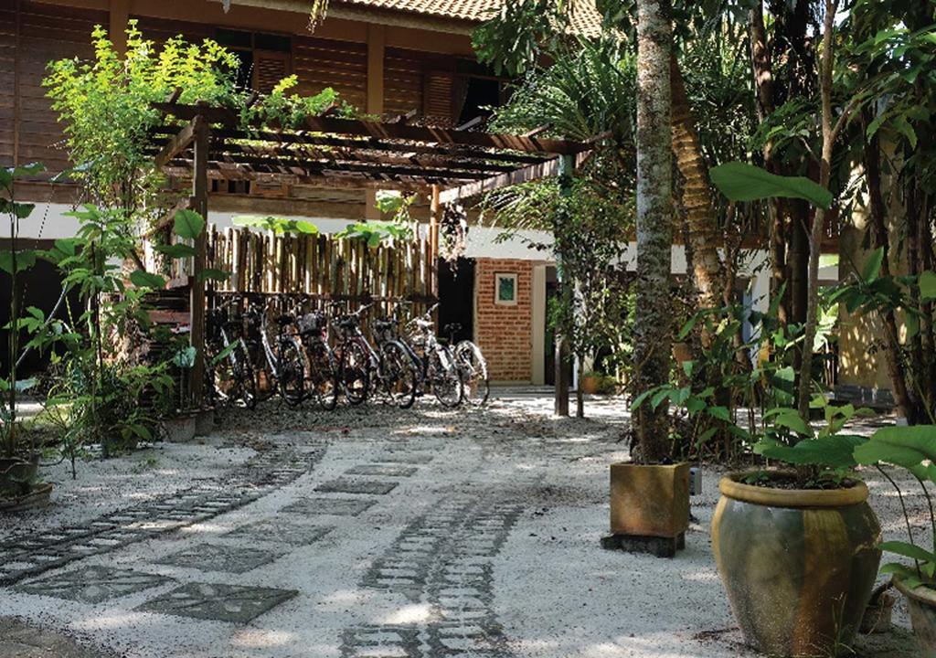 Panji Panji Tropical Wooden Home Pantai Cenang  Exterior photo